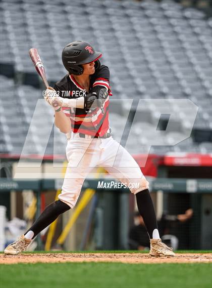Thumbnail 1 in Foothill vs. Tustin photogallery.