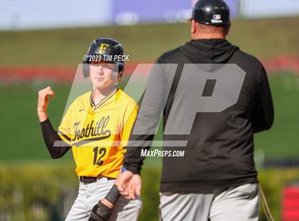 Thumbnail 3 in Foothill vs. Tustin photogallery.