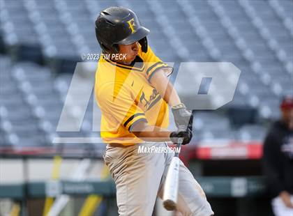 Thumbnail 3 in Foothill vs. Tustin photogallery.