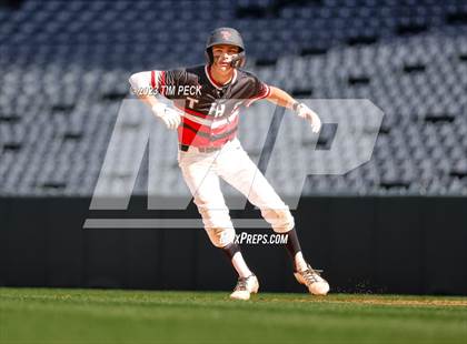 Thumbnail 2 in Foothill vs. Tustin photogallery.