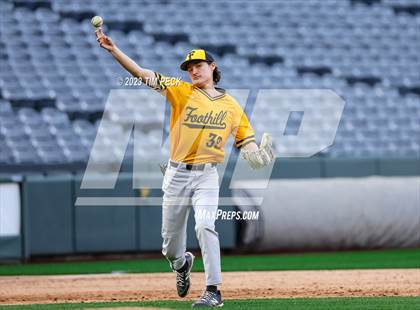 Thumbnail 1 in Foothill vs. Tustin photogallery.