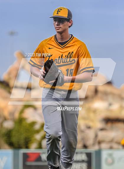 Thumbnail 3 in Foothill vs. Tustin photogallery.