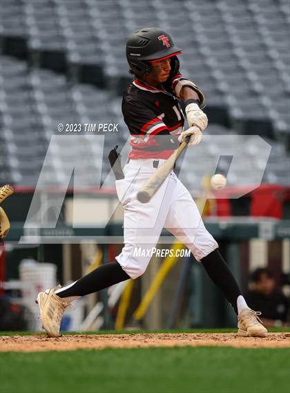 Thumbnail 3 in Foothill vs. Tustin photogallery.
