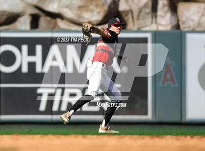 Thumbnail 1 in Foothill vs. Tustin photogallery.