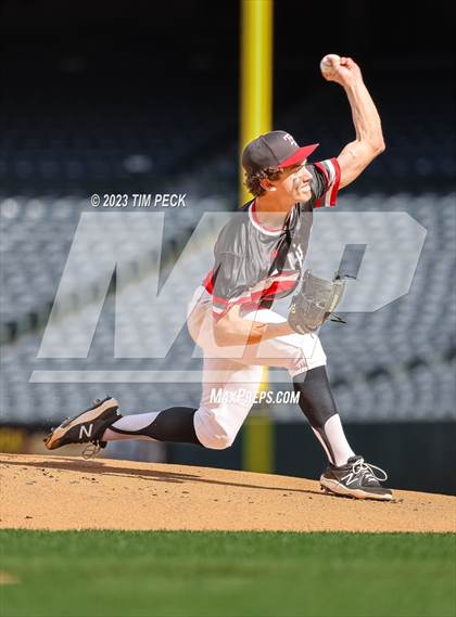 Thumbnail 2 in Foothill vs. Tustin photogallery.