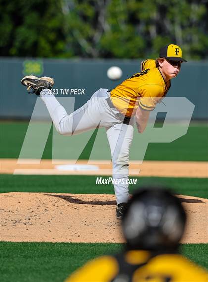 Thumbnail 3 in Foothill vs. Tustin photogallery.