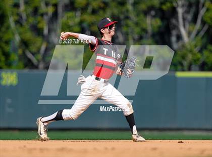 Thumbnail 1 in Foothill vs. Tustin photogallery.