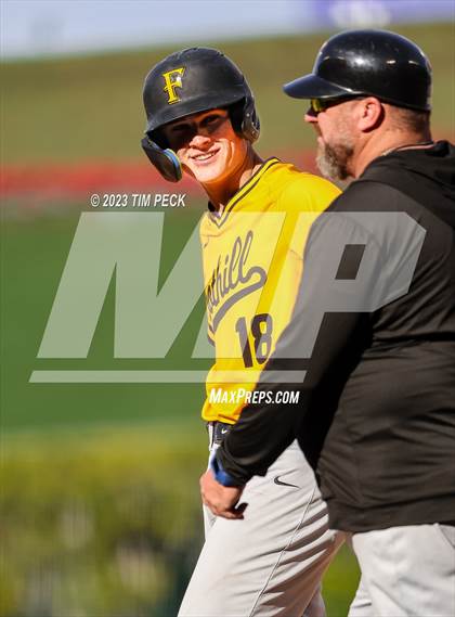 Thumbnail 3 in Foothill vs. Tustin photogallery.