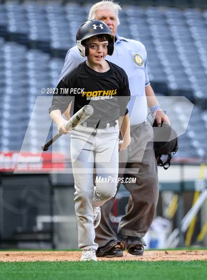 Thumbnail 1 in Foothill vs. Tustin photogallery.