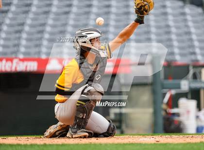 Thumbnail 3 in Foothill vs. Tustin photogallery.