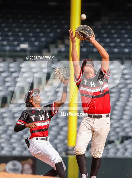 Thumbnail 3 in Foothill vs. Tustin photogallery.