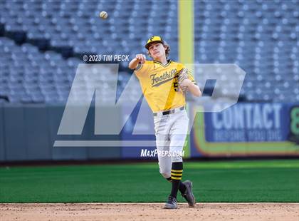 Thumbnail 1 in Foothill vs. Tustin photogallery.