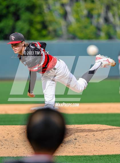Thumbnail 3 in Foothill vs. Tustin photogallery.
