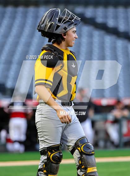 Thumbnail 2 in Foothill vs. Tustin photogallery.