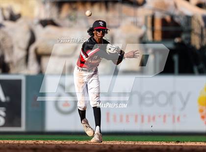 Thumbnail 2 in Foothill vs. Tustin photogallery.