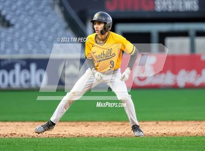 Thumbnail 2 in Foothill vs. Tustin photogallery.