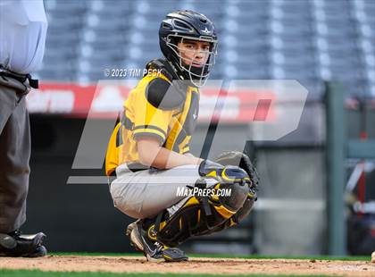 Thumbnail 2 in Foothill vs. Tustin photogallery.