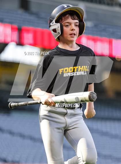 Thumbnail 3 in Foothill vs. Tustin photogallery.