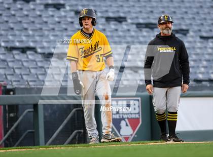 Thumbnail 2 in Foothill vs. Tustin photogallery.
