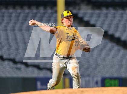 Thumbnail 3 in Foothill vs. Tustin photogallery.