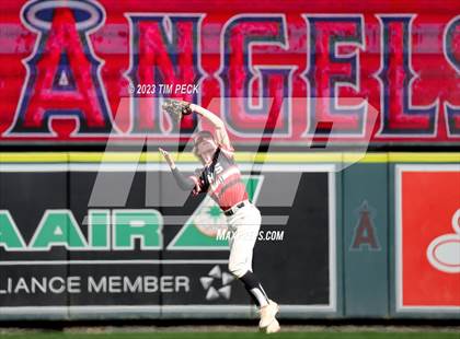 Thumbnail 2 in Foothill vs. Tustin photogallery.