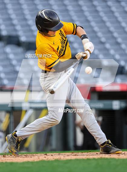 Thumbnail 2 in Foothill vs. Tustin photogallery.