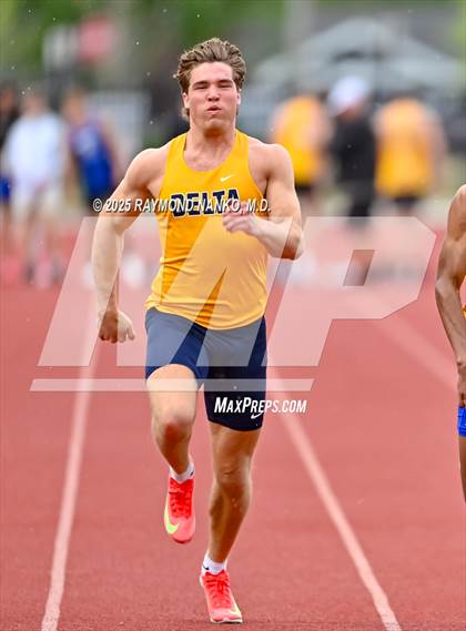 Thumbnail 2 in Noblesville Invitational (100 meter) photogallery.
