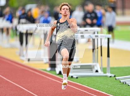 Thumbnail 2 in Noblesville Invitational (100 meter) photogallery.