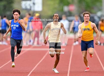 Thumbnail 2 in Noblesville Invitational (100 meter) photogallery.