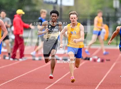 Thumbnail 2 in Noblesville Invitational (100 meter) photogallery.