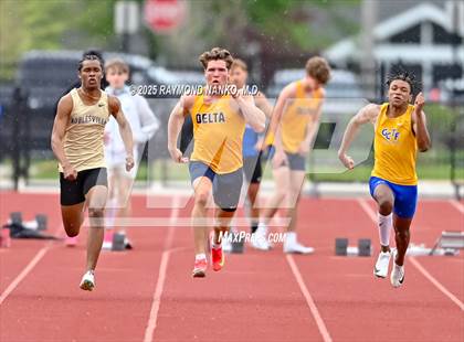 Thumbnail 1 in Noblesville Invitational (100 meter) photogallery.