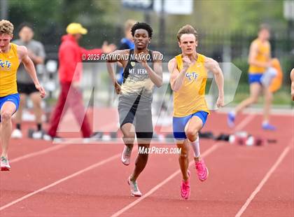 Thumbnail 1 in Noblesville Invitational (100 meter) photogallery.
