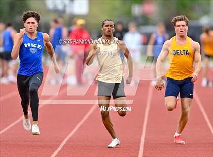 Thumbnail 2 in Noblesville Invitational (100 meter) photogallery.