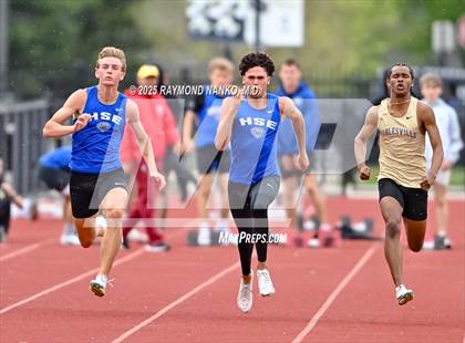 Thumbnail 3 in Noblesville Invitational (100 meter) photogallery.