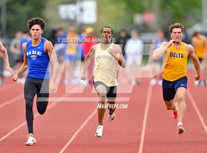 Thumbnail 3 in Noblesville Invitational (100 meter) photogallery.
