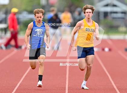 Thumbnail 2 in Noblesville Invitational (100 meter) photogallery.
