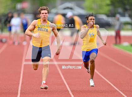 Thumbnail 2 in Noblesville Invitational (100 meter) photogallery.