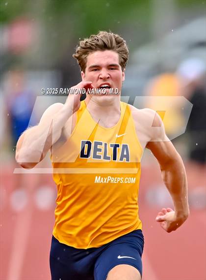 Thumbnail 2 in Noblesville Invitational (100 meter) photogallery.