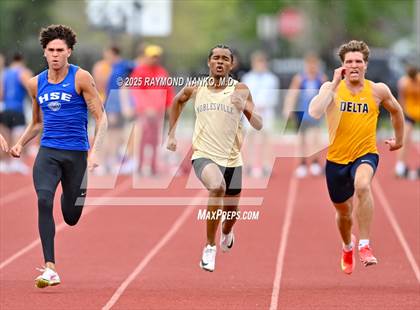 Thumbnail 3 in Noblesville Invitational (100 meter) photogallery.