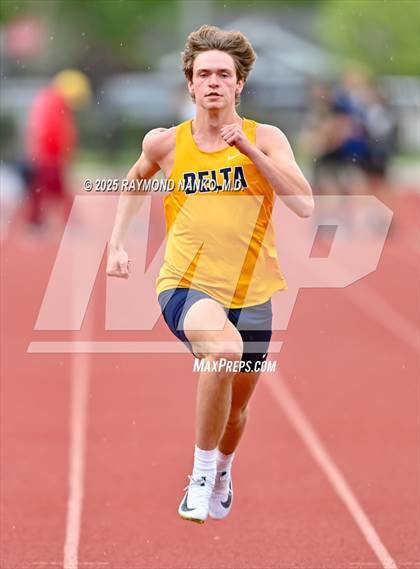 Thumbnail 1 in Noblesville Invitational (100 meter) photogallery.