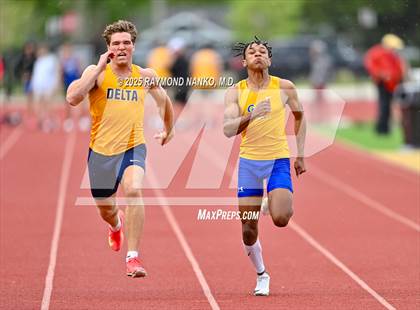 Thumbnail 1 in Noblesville Invitational (100 meter) photogallery.