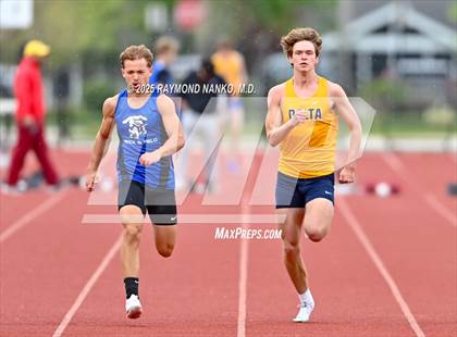 Thumbnail 2 in Noblesville Invitational (100 meter) photogallery.