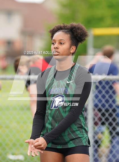 Thumbnail 2 in Chippewa Valley @ Dakota (MAC Red Championship) photogallery.