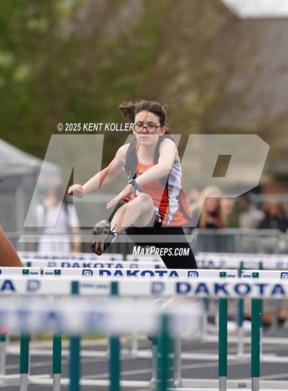 Thumbnail 3 in Chippewa Valley @ Dakota (MAC Red Championship) photogallery.
