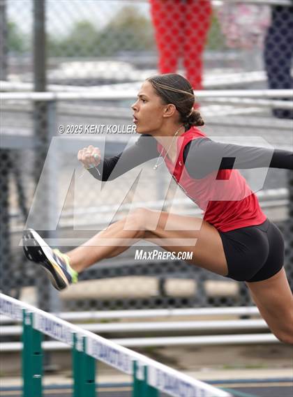 Thumbnail 1 in Chippewa Valley @ Dakota (MAC Red Championship) photogallery.