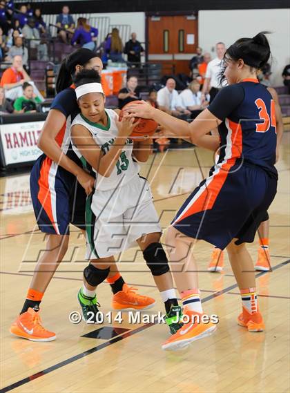 Thumbnail 2 in St. Mary's vs Blackman (Nike Tournament of Champions) photogallery.