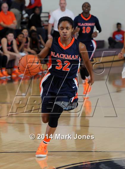 Thumbnail 3 in St. Mary's vs Blackman (Nike Tournament of Champions) photogallery.