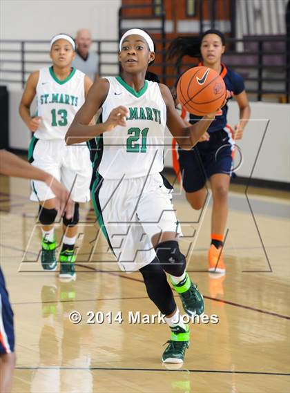 Thumbnail 2 in St. Mary's vs Blackman (Nike Tournament of Champions) photogallery.