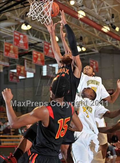 Thumbnail 3 in Fairfax vs. Eisenhower (Nike Extravaganza) photogallery.