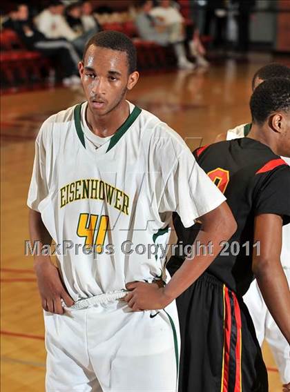 Thumbnail 1 in Fairfax vs. Eisenhower (Nike Extravaganza) photogallery.
